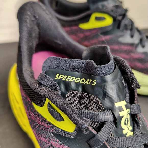 Hoka One Speedgoat 5 Womens Size 8 - Picture 2 of 12